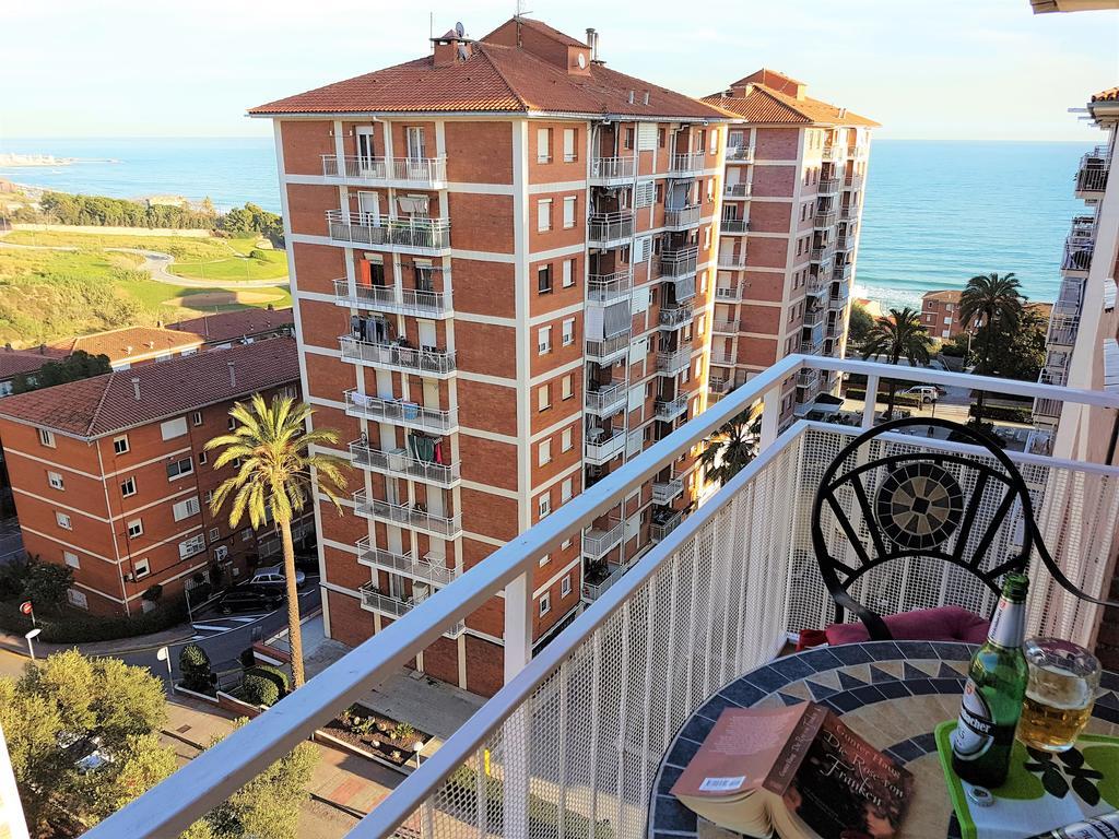 Helena Seaview & Beach-Apartment Montgat Extérieur photo