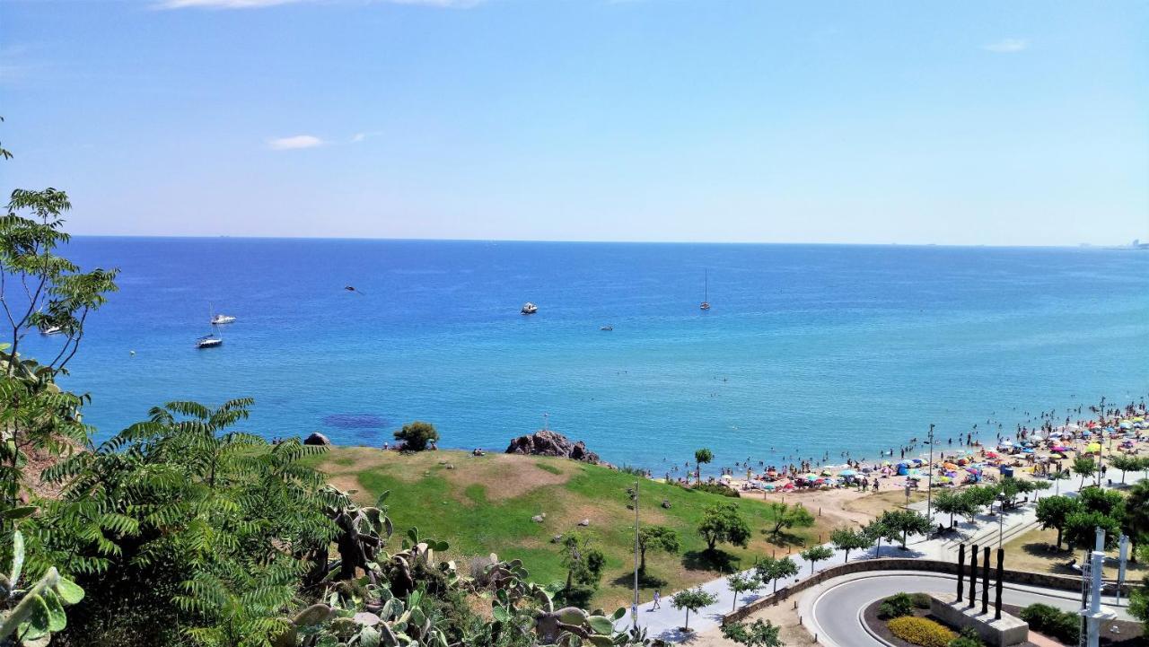 Helena Seaview & Beach-Apartment Montgat Extérieur photo